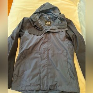 The North Face 3-in-1 Men’s Jacket very good condition!